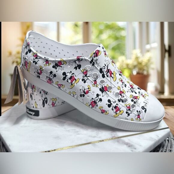 NWT Native X Disney Jefferson Mickey Mouse Water Shoes size Mens 11 Women’s 13 - Picture 10 of 12